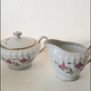 Shabby Chic Creamer and Sugar Set